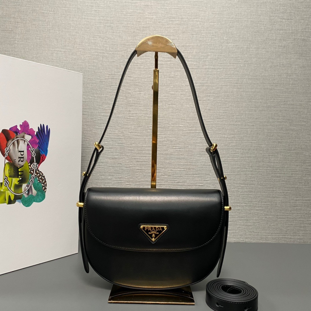Pra*a moon handbags-22*17*5.5cm