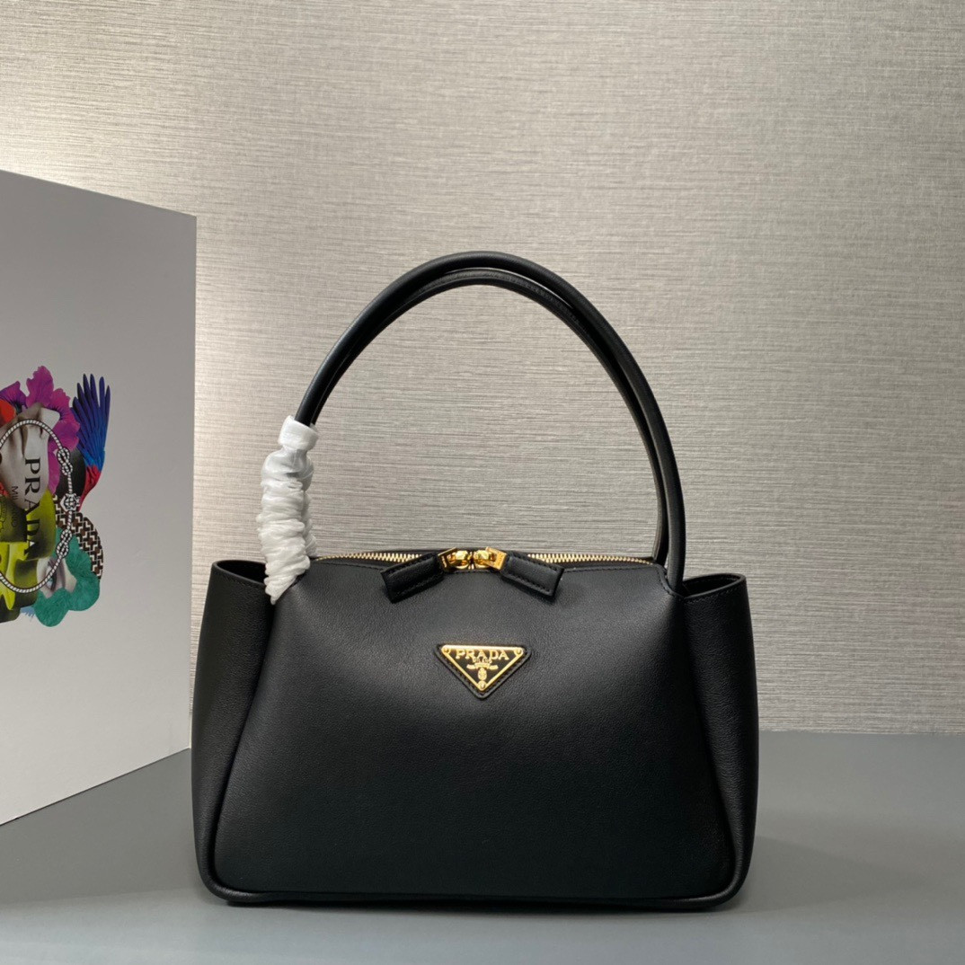 Pra*a leather handbag-28*18*11cm