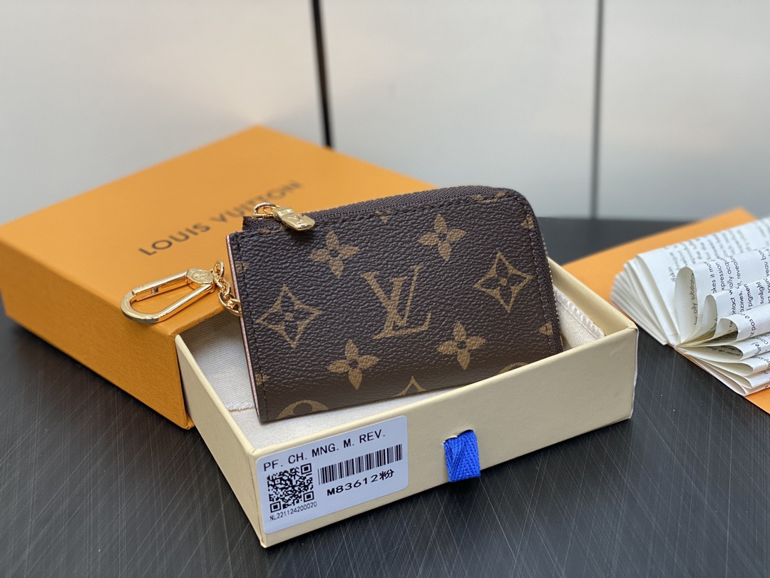 l0*is V*t0n noa wallet-11*7*1.5cm