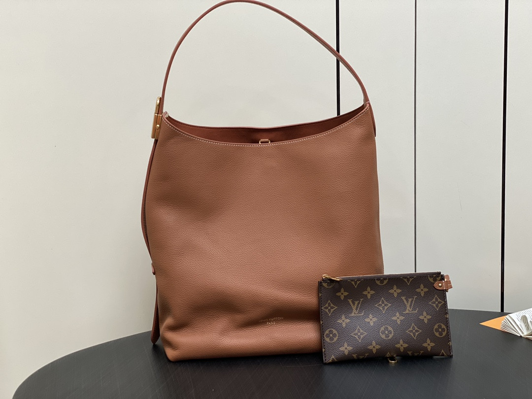 l0*is V*t0n low key hobo jh-31*35*18cm
