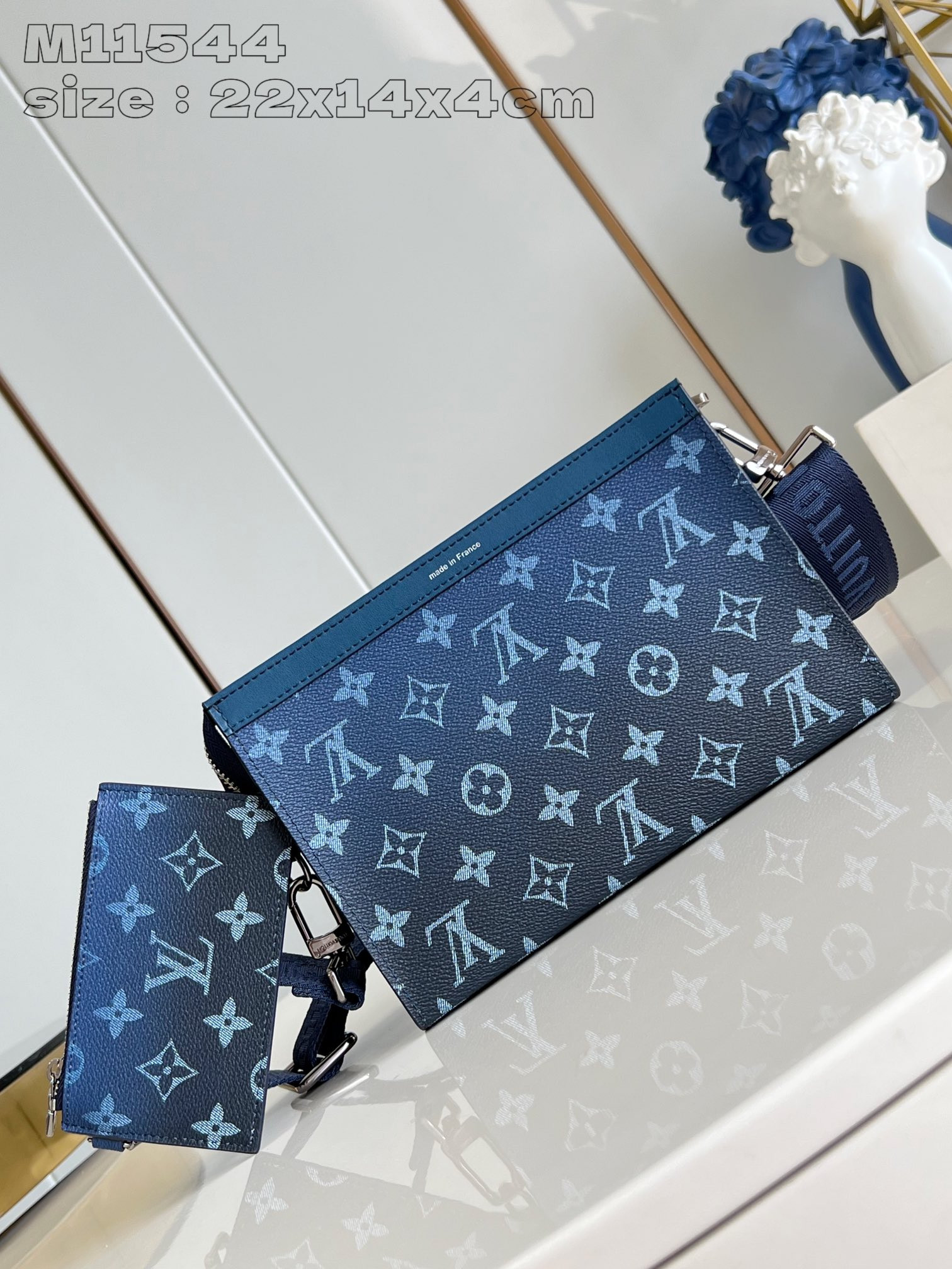 l0*is V*t0n gaston wearable wallet-22*14.5*4.5cm