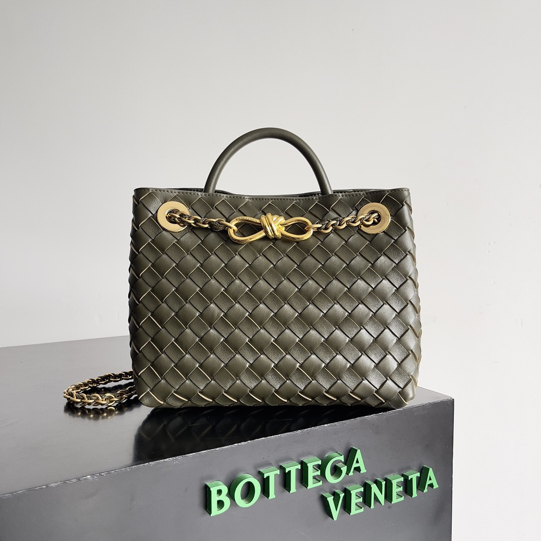 bo*te*ga Ve*ne*ta small andiamo chain-25*22*10.5cm