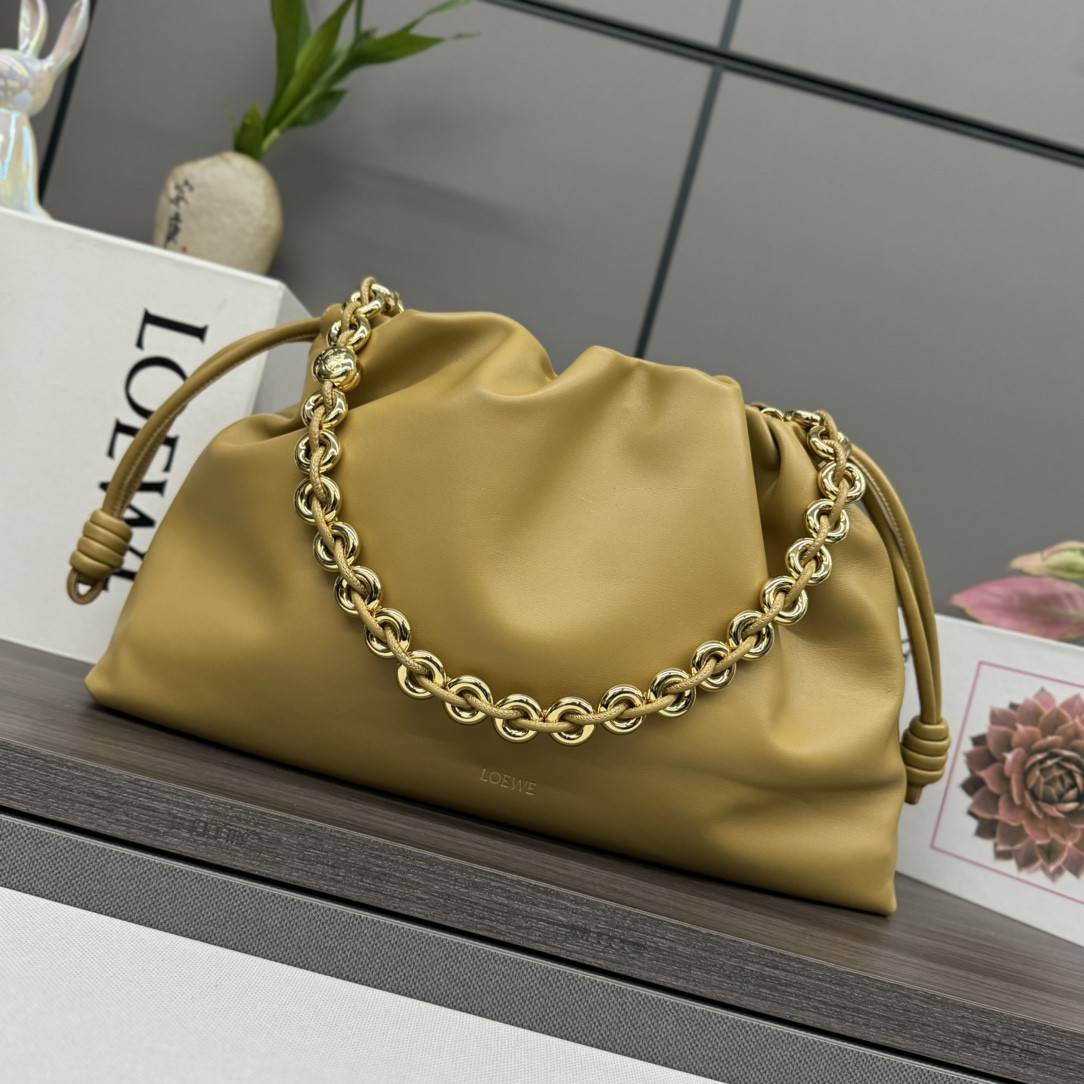 Lowee Large Flamenco purse-41*9*26cm