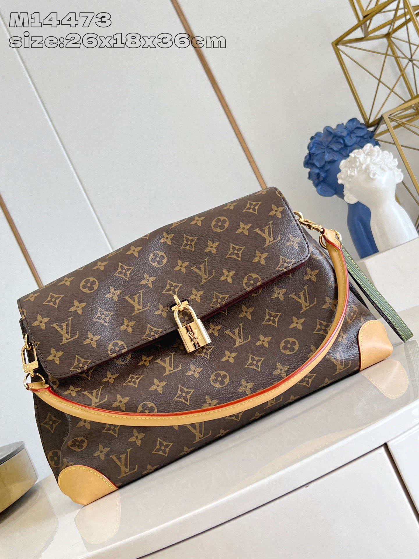l0*is V*t0n hide away mm-26*18*36cm