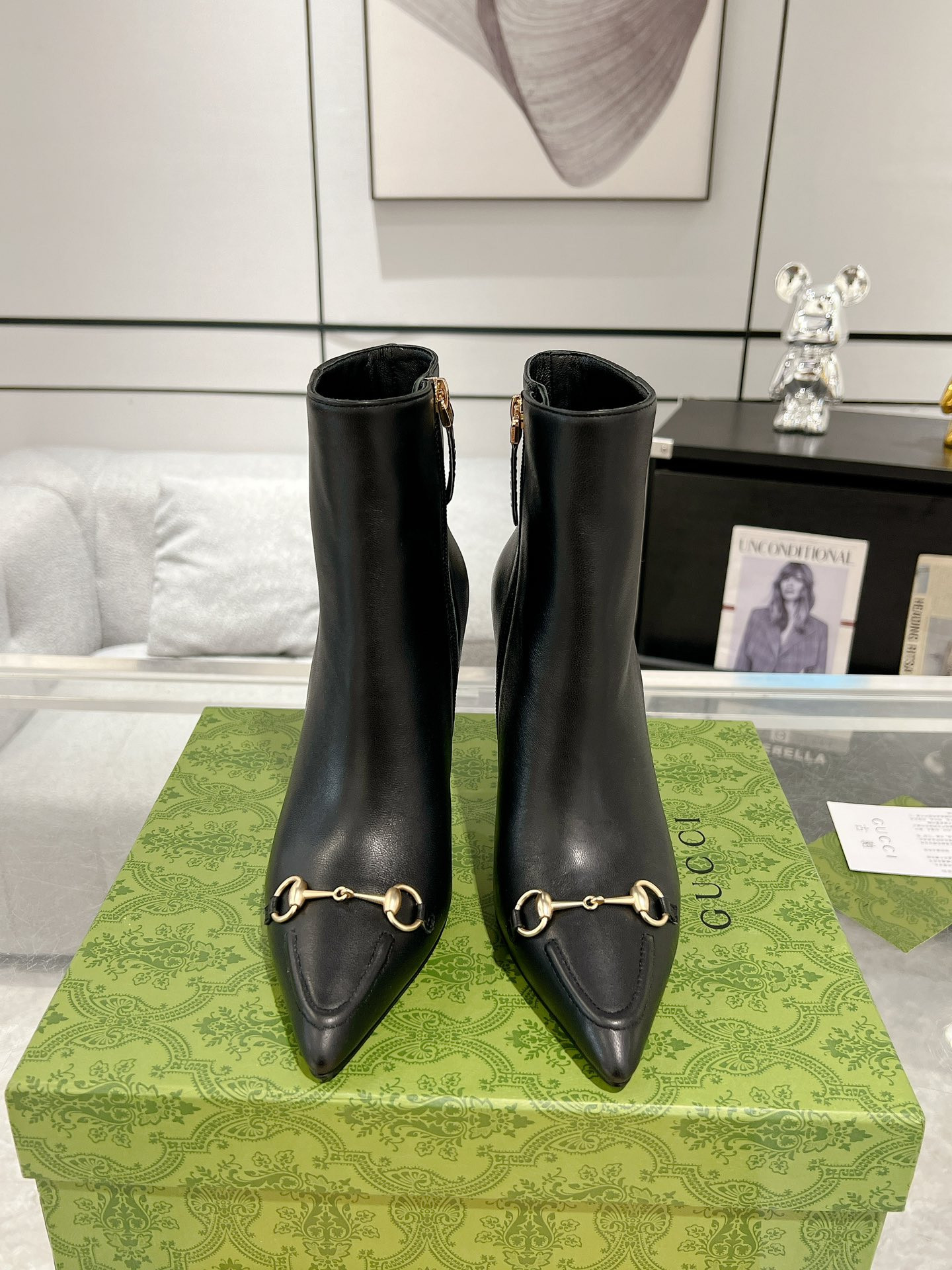 G*u*i women's ankle boot with horsebit - 10.5cm